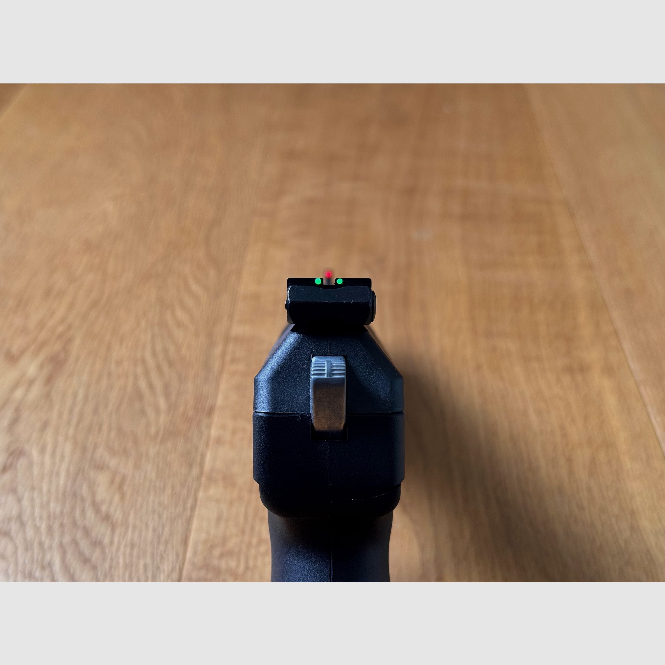 Weihrauch HW 40 PCA air pistol 4.5 mm (.177) - F in pentagon