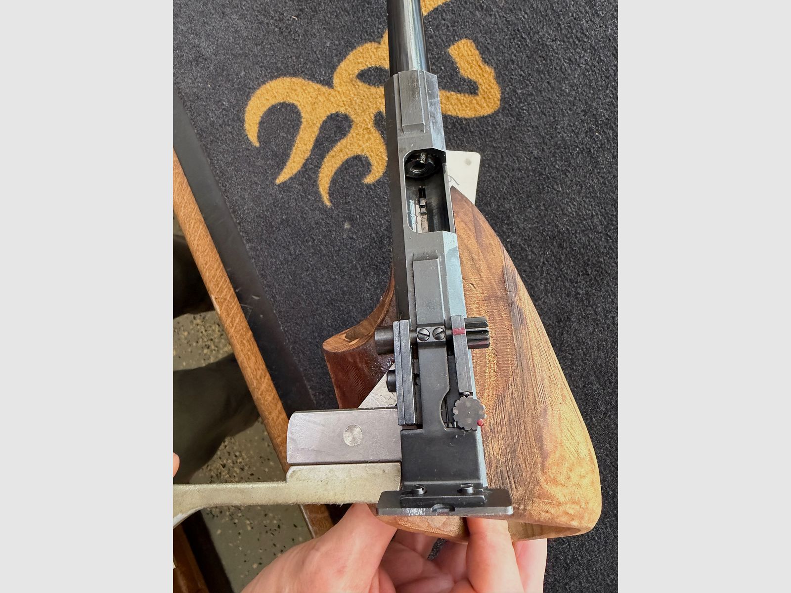 Freie Pistole Hämmerli  22lr mit orthopädischen Griff 