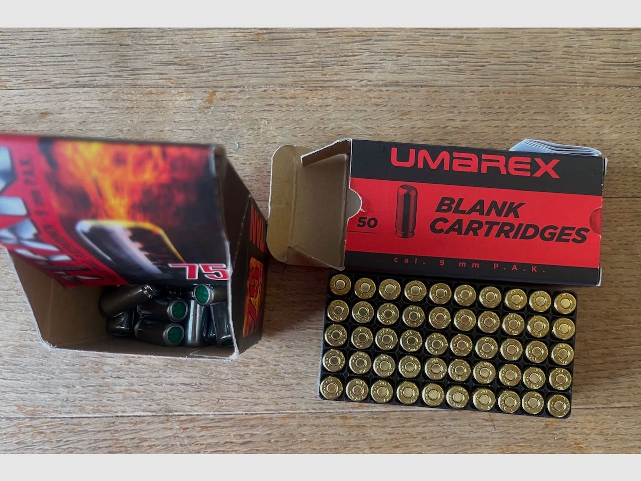 Umarex Munition 9 mm P.A.K. Perfecta 61 Stück und Umarex Munition 9 mm P.A.K. 50 Stück