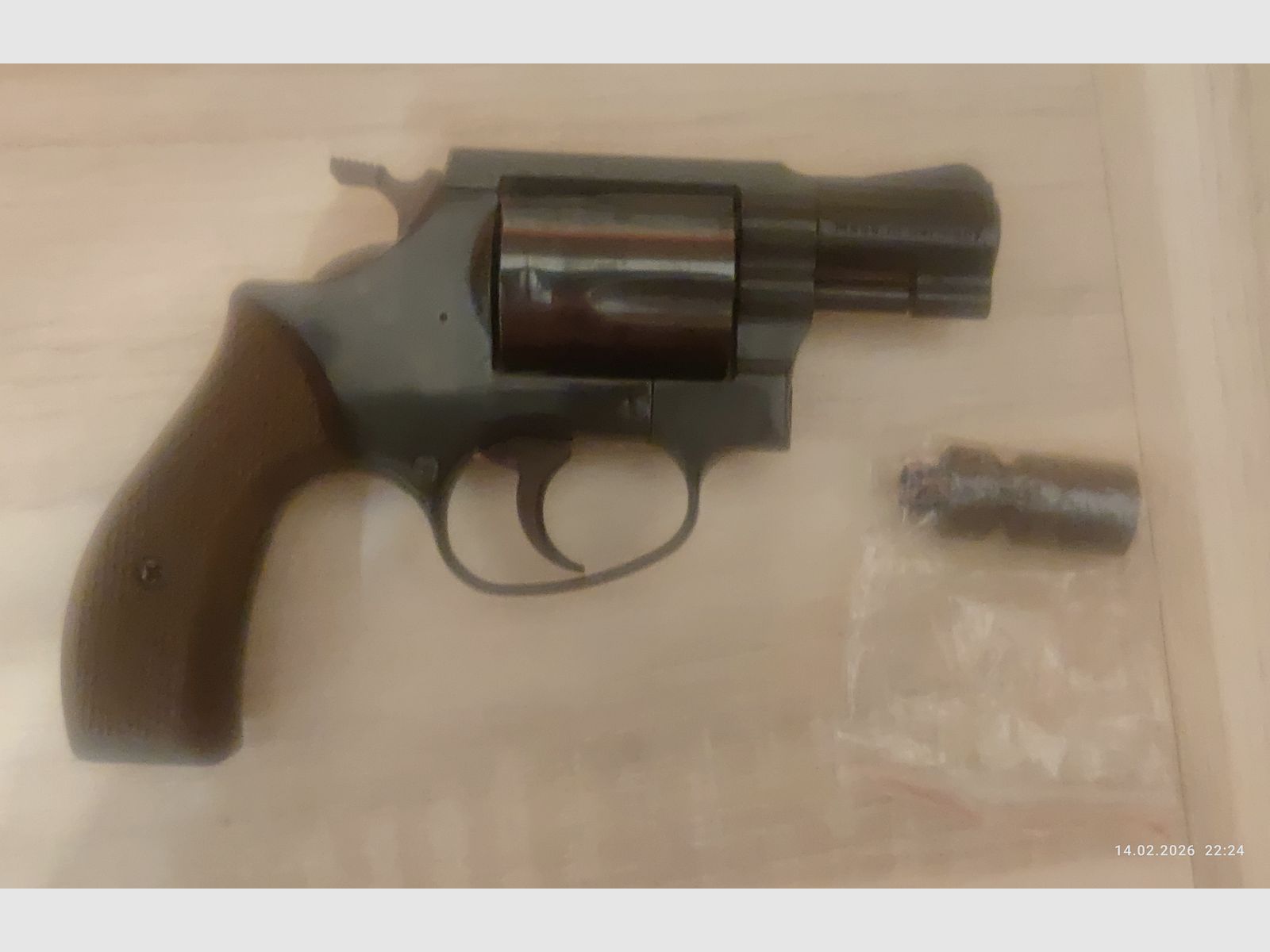 Weihrauch HW 37 brüniert Holzgriffe 9 mm RK