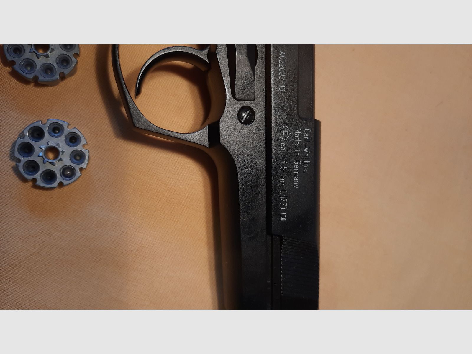 Walther CP88 Competition von Umarex plus 500 Schuss, neuwertig, keine Gebrauchspuren.