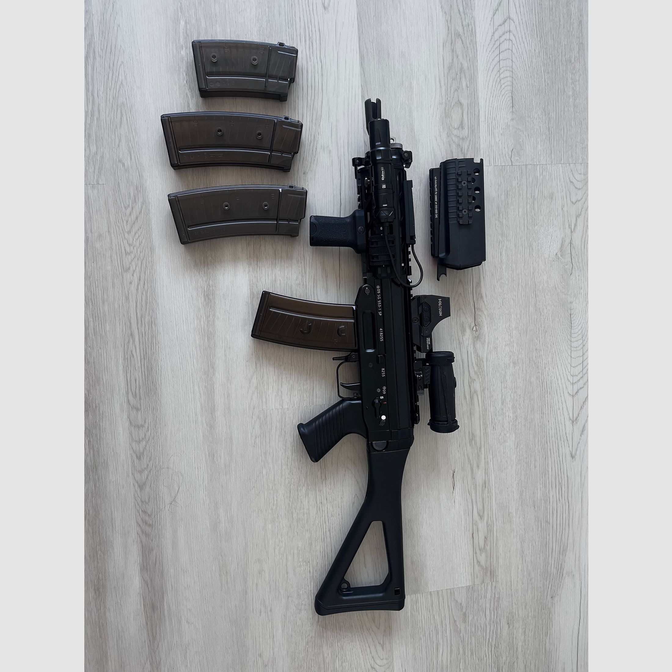 SG  553-1 SP Commando
