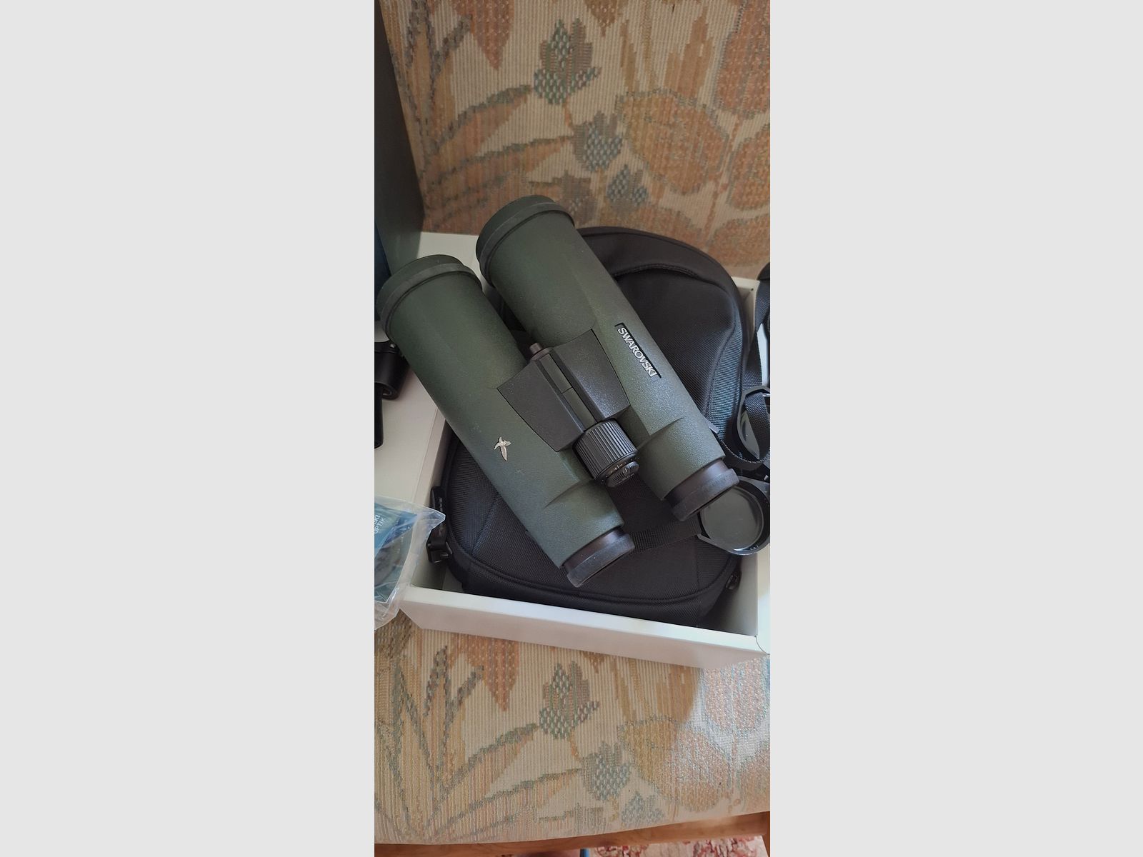 Swarovski binoculars SLC LIKE NEW !!!