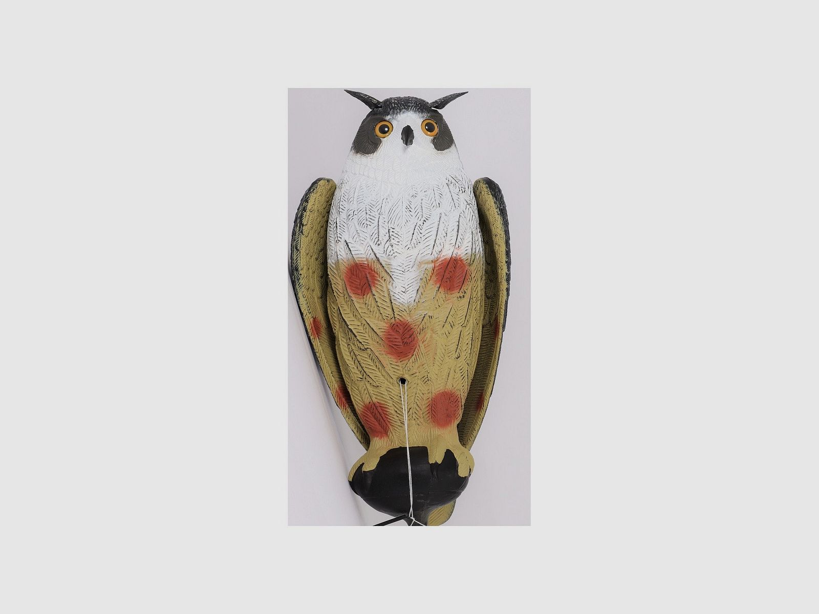 Decoy Owel with movable wings