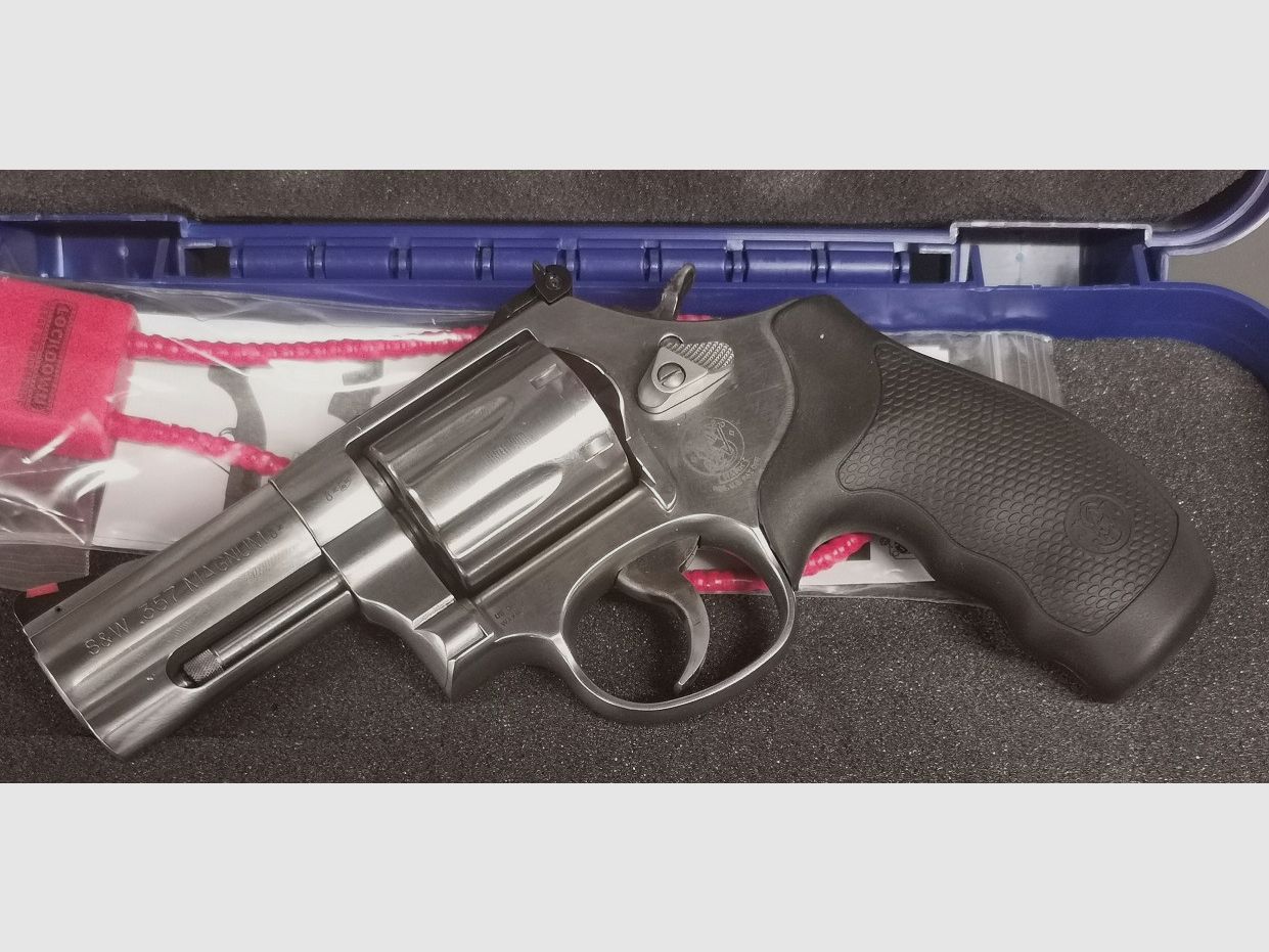 Smith & Wesson M 686-6 Plus 3“ im Cal. 357Mag mit 7 Schuss Trommel 