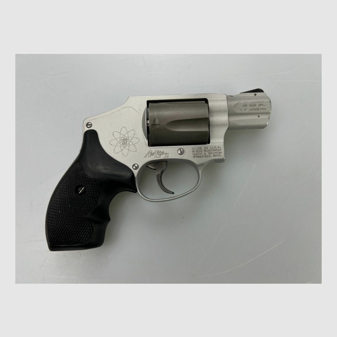 Smith&Wesson AirlIte Ti