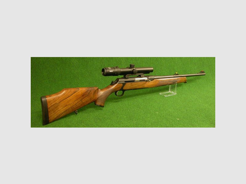 SAUER 303 ELEGANCE Kal. 30-06 Sauer + orig. Sauer ISI Mount + Meopta Meostar R1 1-4x22 RD K-DOT verlicht Top Drijfjachtwapen