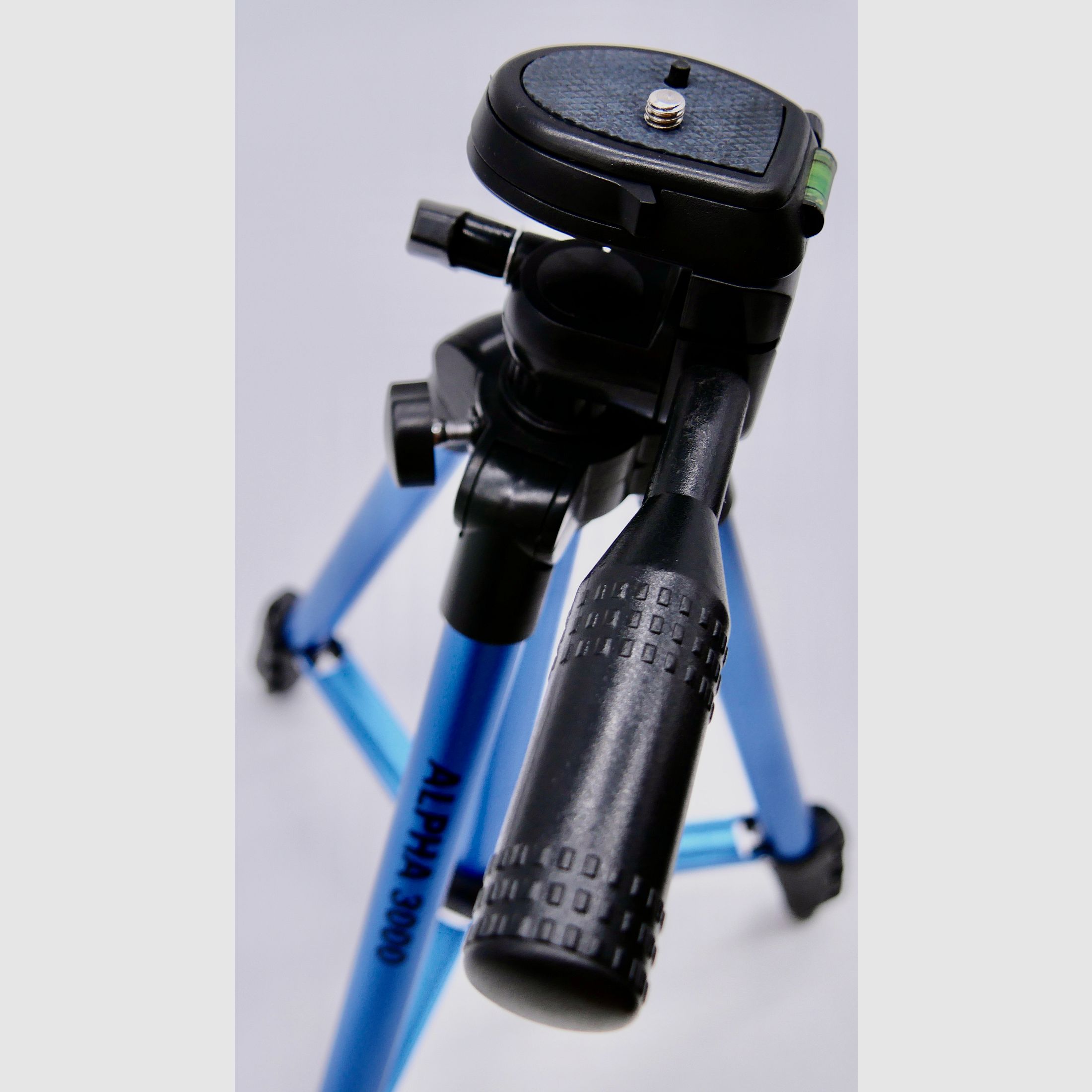 B Ware ALPHA Stativ Alpha Design 3000 in Blau 52141 V049