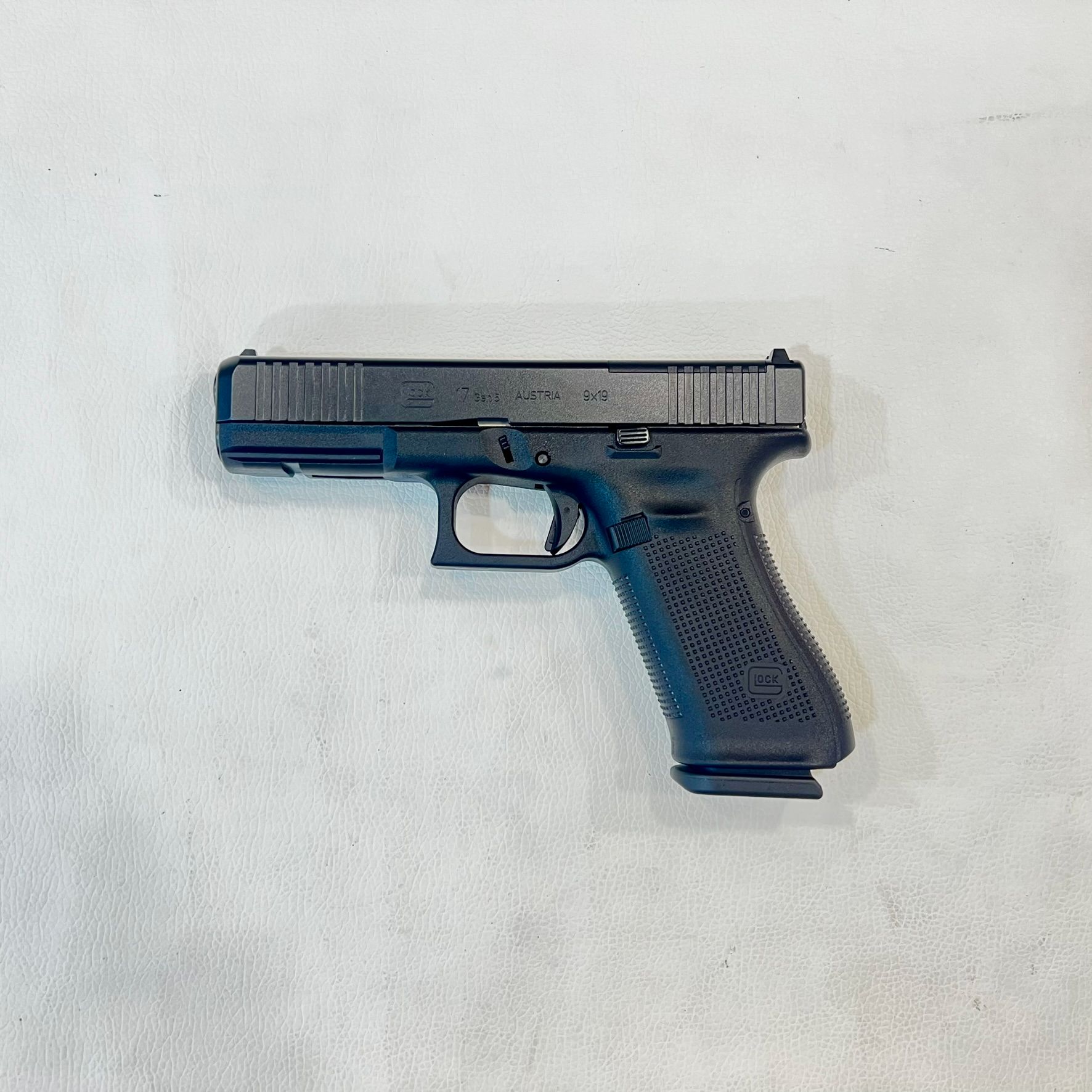 GLOCK 17 FS GEN. 5 – 9×19, Bild 1 von 4