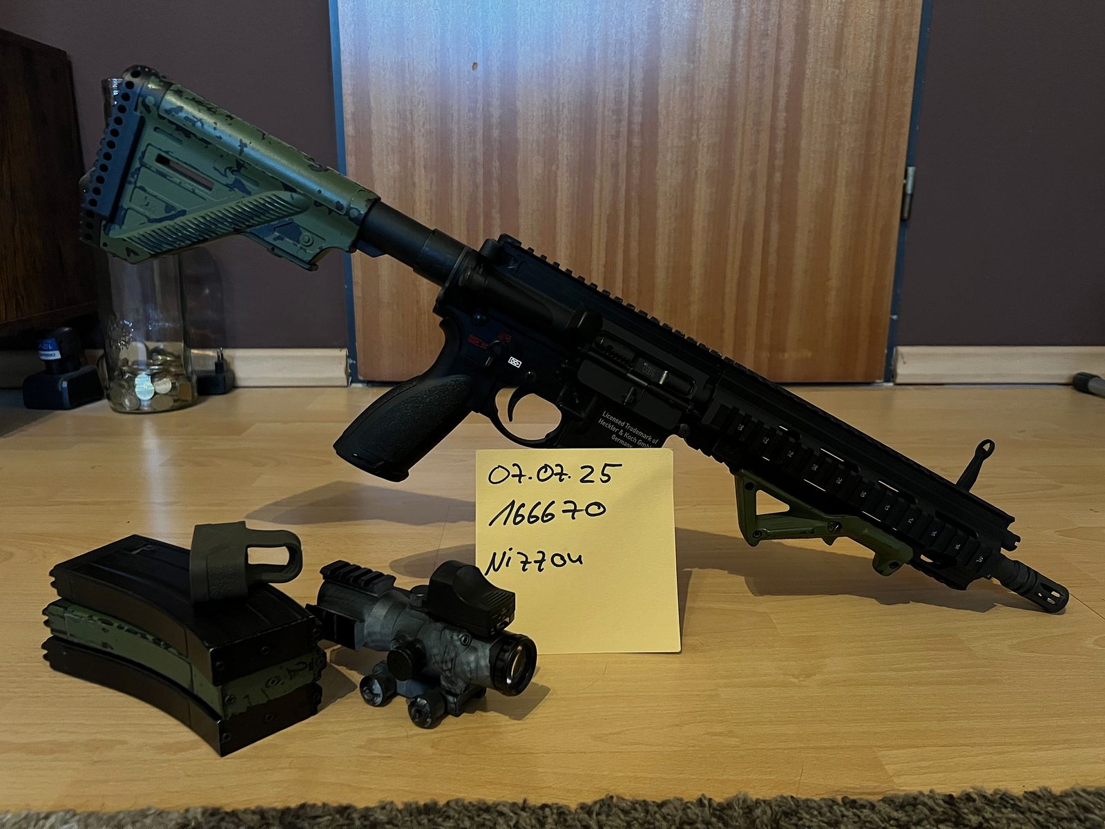 VFC HK416 A5 GBB mit 4 Magazinen und Zubehör 