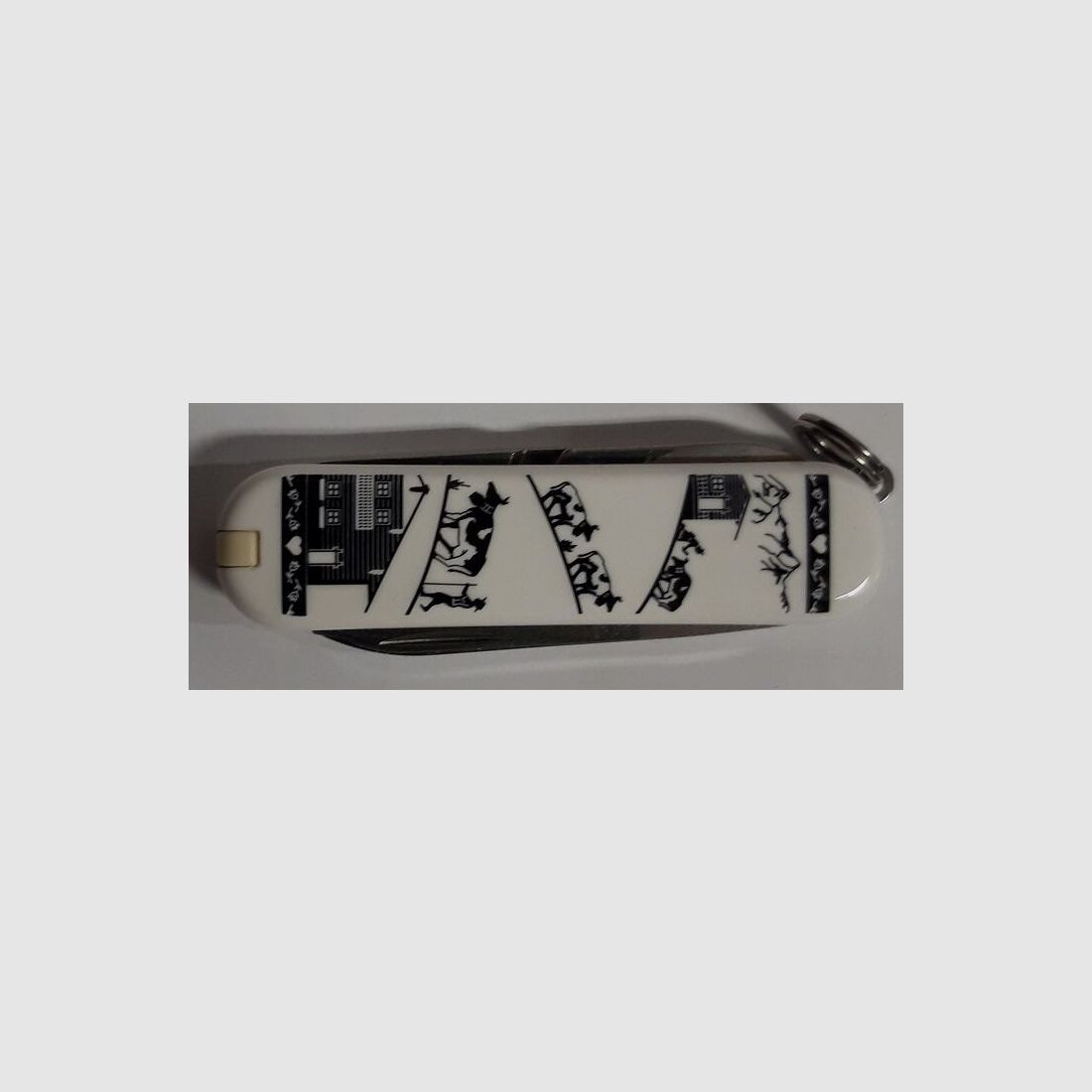 Victorinox Classic ''Alps Love''