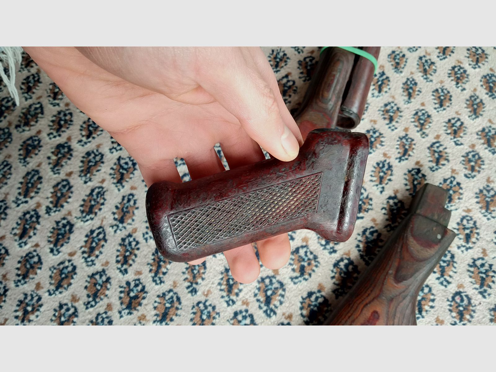 Komplettes Holz Laminat Festschaft Set inkl. Bakelit Griff, Schaft und Handschutz /  AKM und AK74