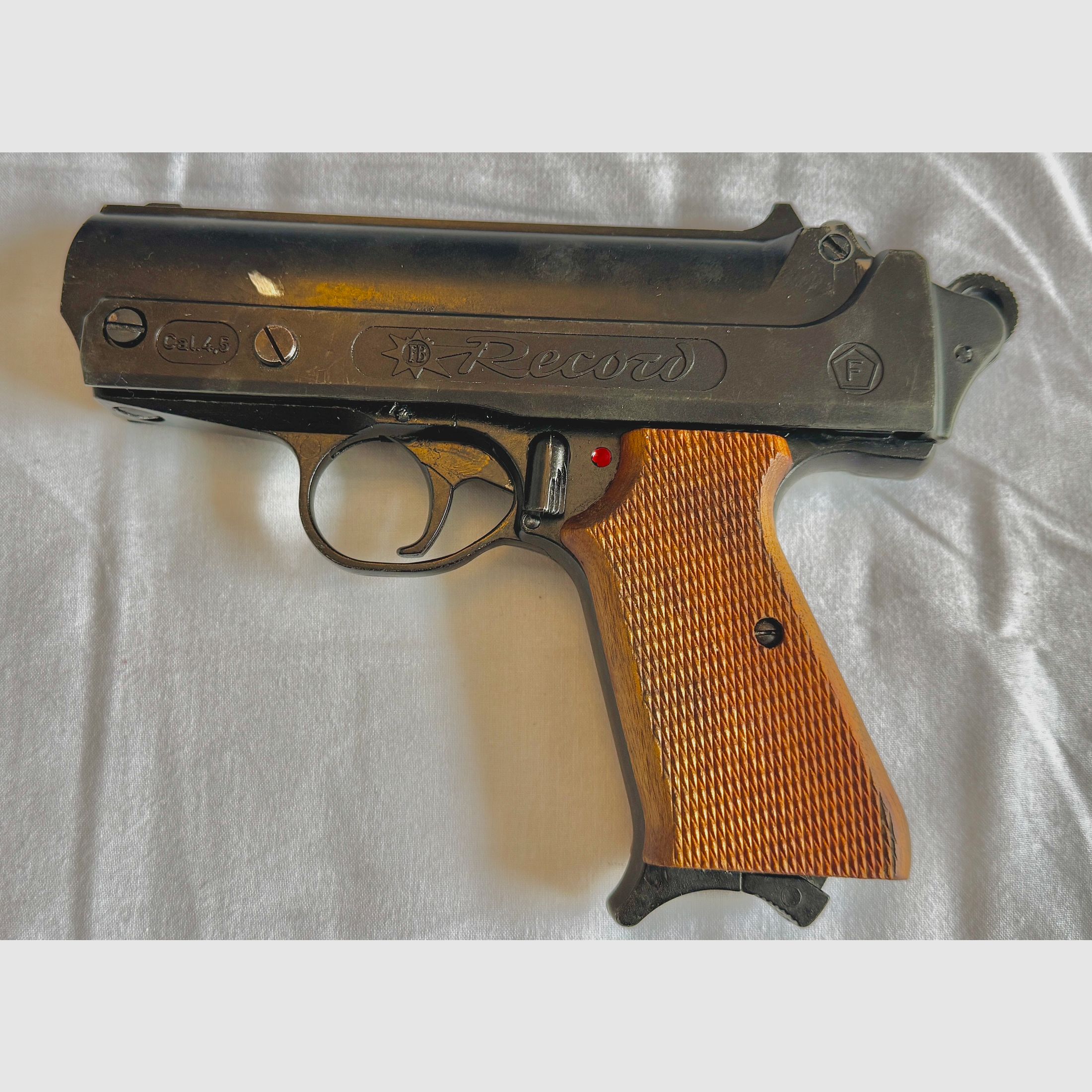 Record Jumbo -- absolutowa rzadkość -- w pełni sprawny!