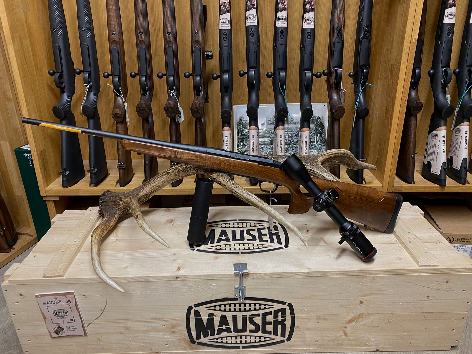 Browning X-Bolt 2 Nordic Eclipse, mit Kite B6 LR 2-12x42i