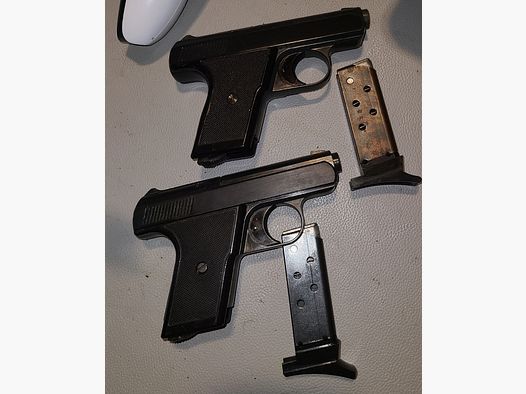 PERFECTA FBI 8000 + PROTEKTOR AUTOMATIK G5 / ohne Zubehör / cal. 8mm / PTB 387  / SCHRECKSCHUSS GAS PISTOLE SILVESTER SELBSTVERTEIDIGUNG SAMMLUNG / GEBRAUCHT 