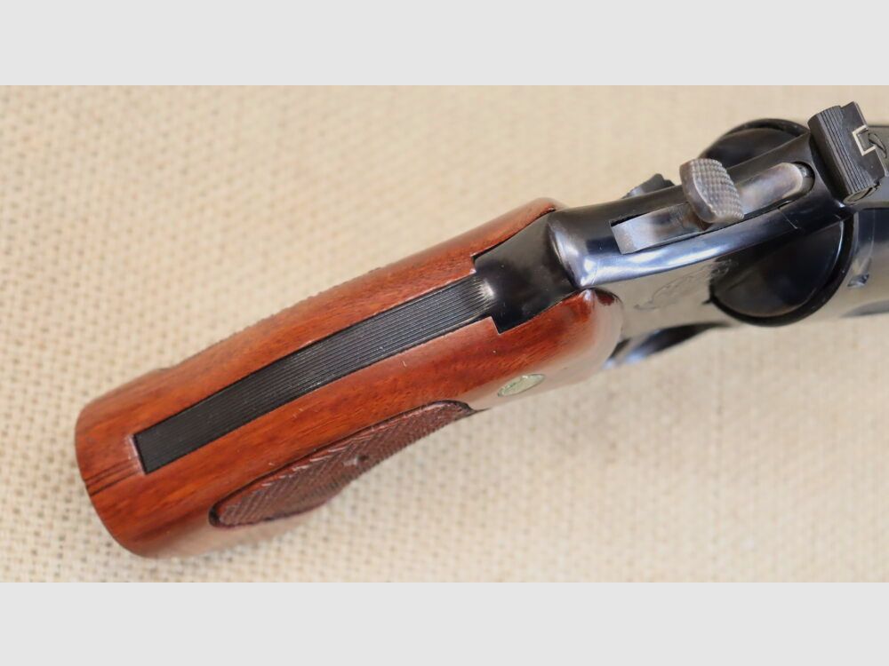 Smith & Wesson 29-2 .44RemMag