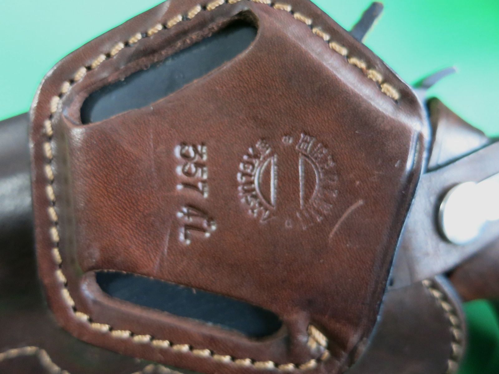 The best! Heerlein exclusive belt holster, .357 Magnum, 4", e.g. for Korth "Profi