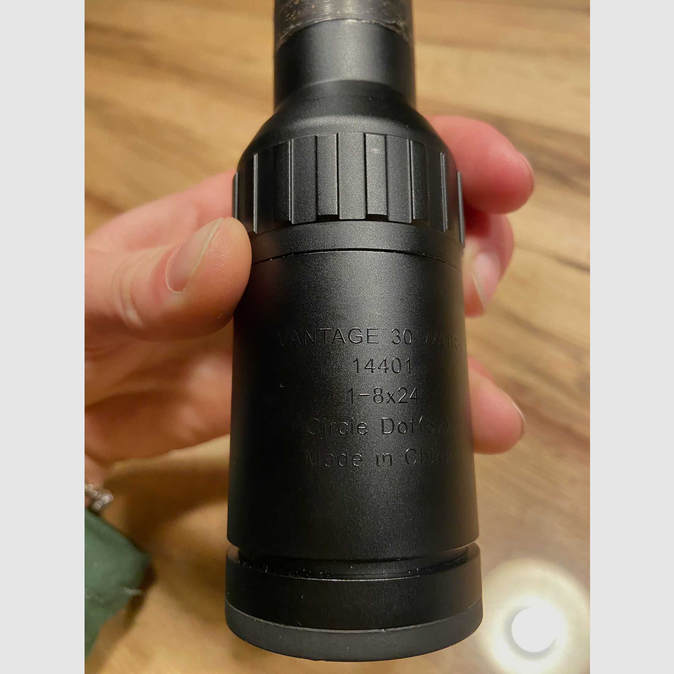 As good as new 1-8x24 riflescope driven hunt scope