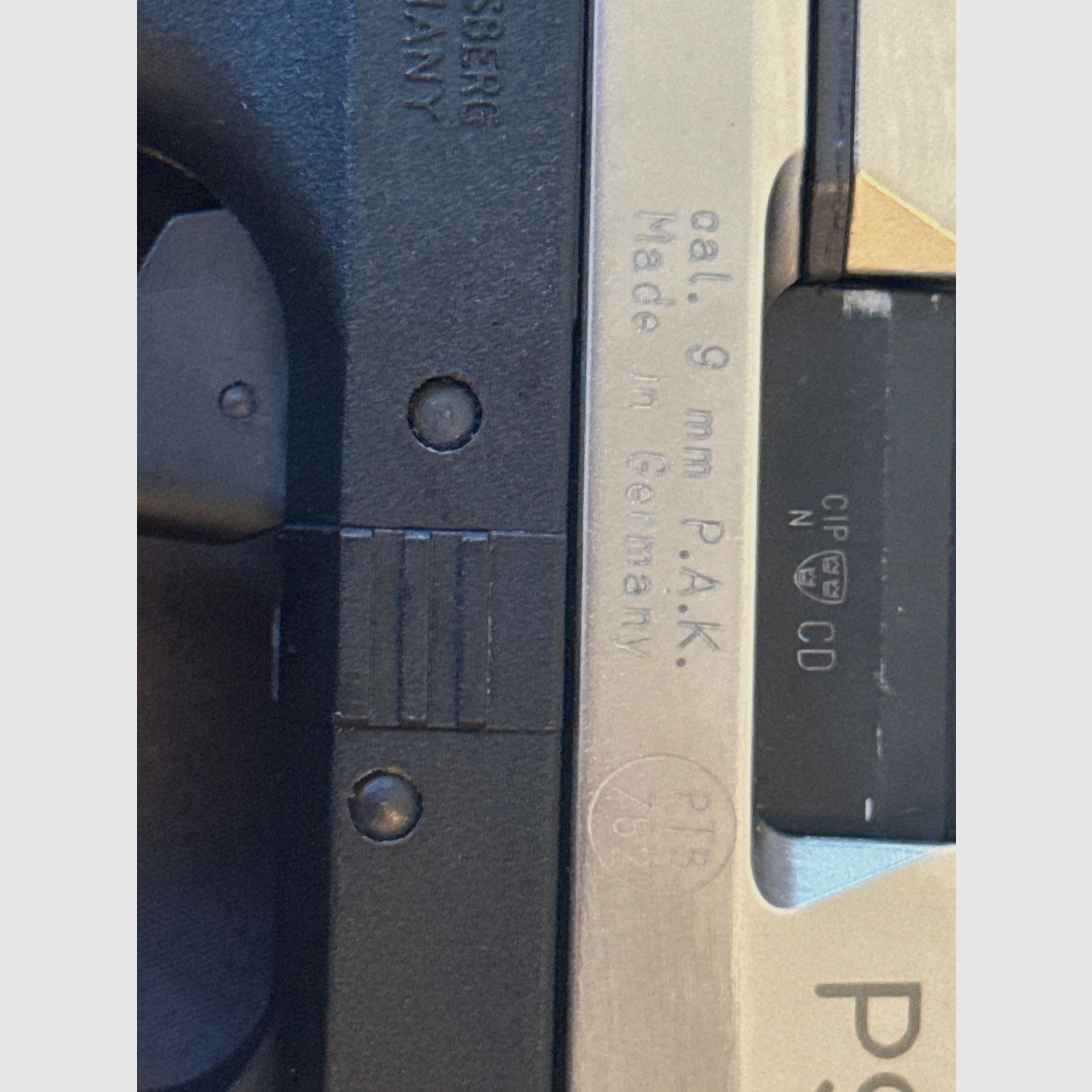 P99 Bicolor Schreckschuss P.A.K