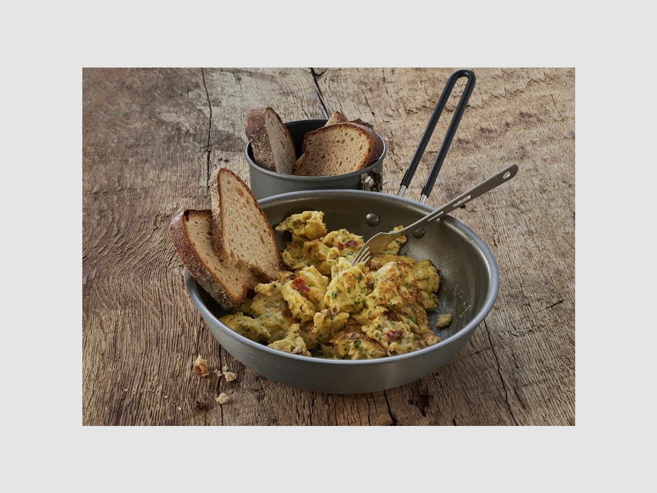 Trek'n Eat œufs brouillés avec des oignons