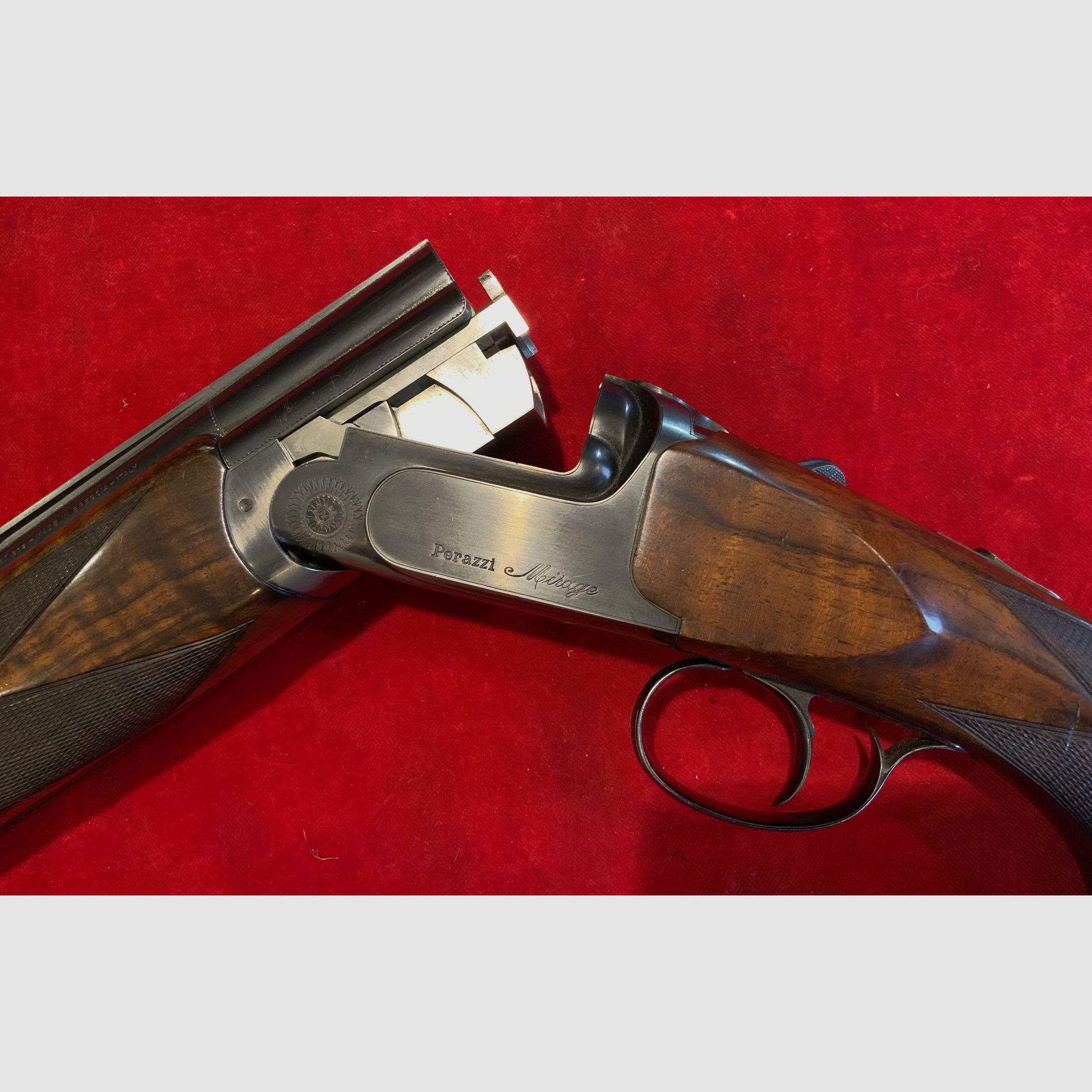 Over-and-under shotgun Perazzi Mirage .12, image 6 of 6