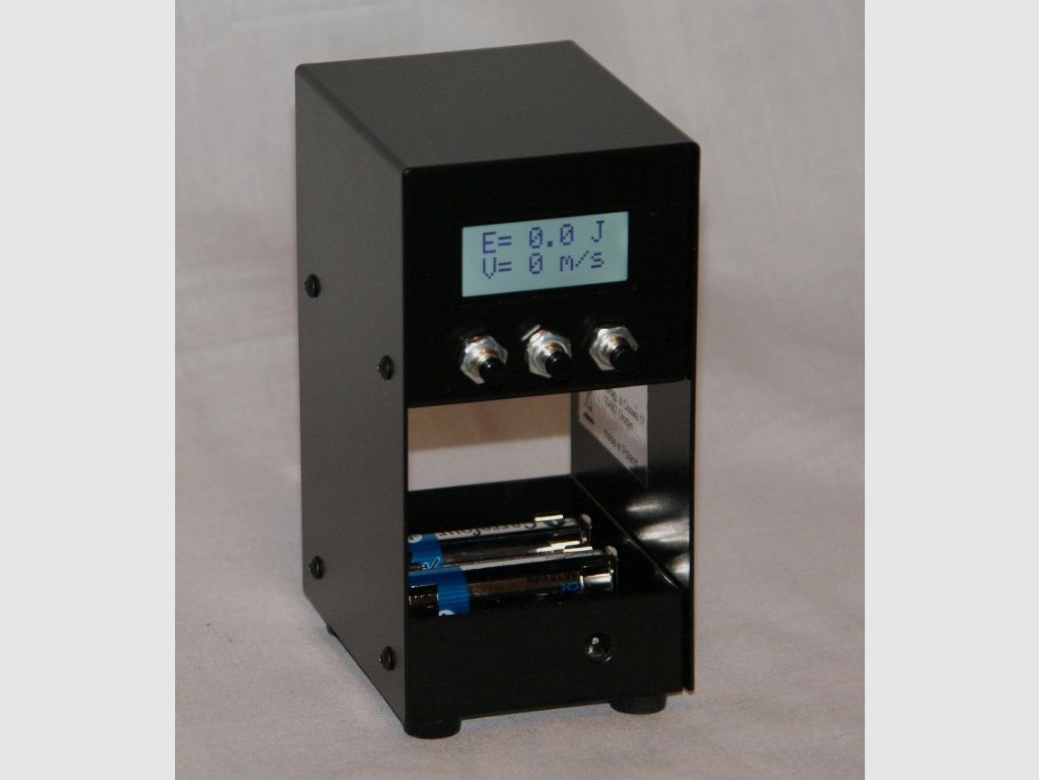 Speed measuring device including bag for air guns