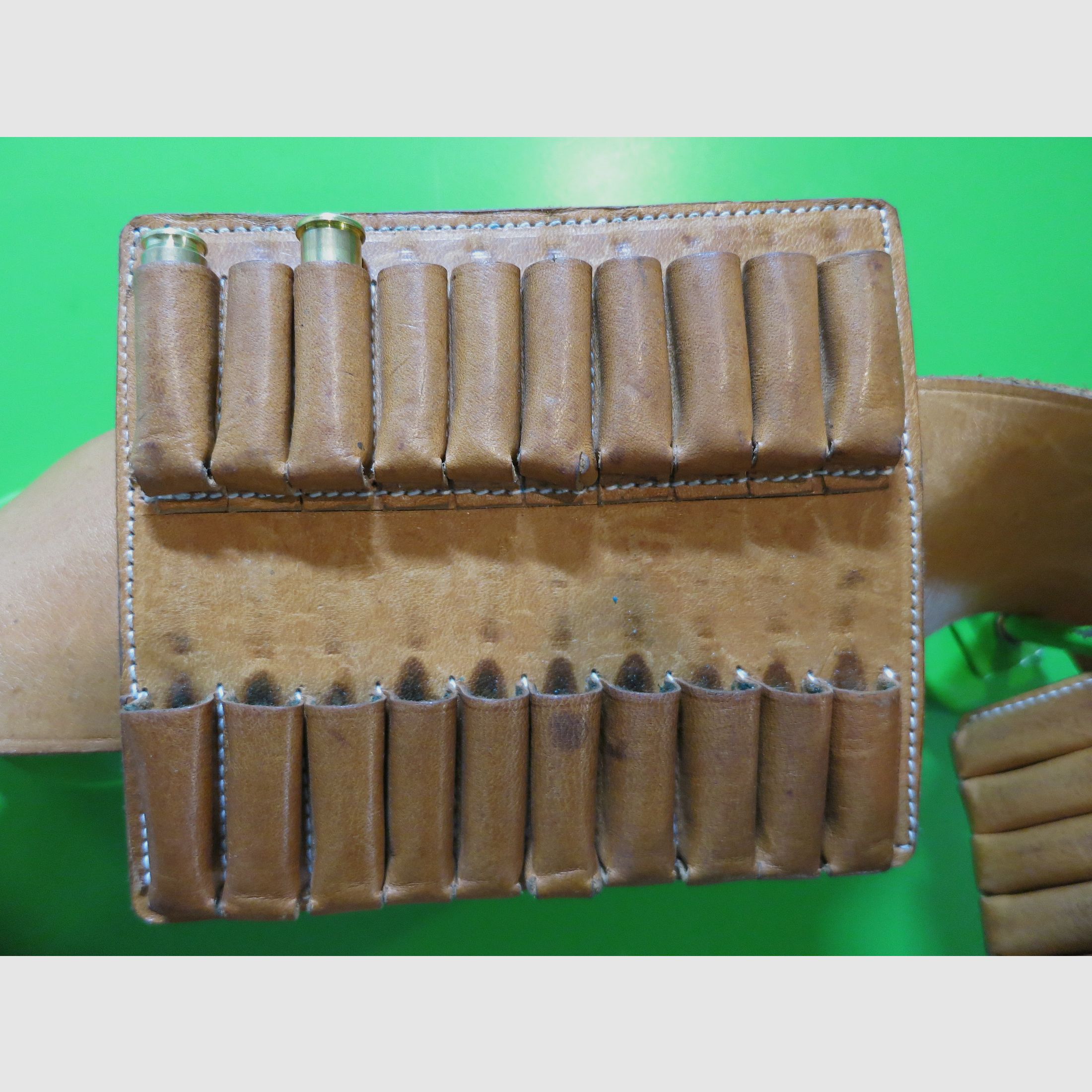 Gürtel-Holster Patronenholster AKAH, 9 mm Kurzwaffen-Patronen usw., 40 Patronen! Western, Schießkino, BDS