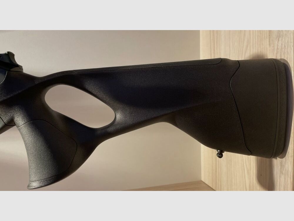 BLASER R8 ULTIMATE - LINKSVERSION