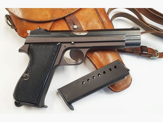 SIG Pistol SIG P210-2 in caliber 9mm Luger (9x19) including holster and spare magazine, MADE IN SWITZERLAND