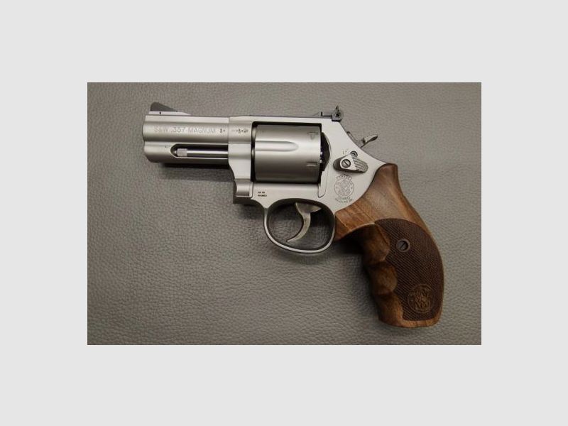 Smith & Wesson 686 Security Special 3" Kaliber .357 Magnum Revolver, afbeelding 1 van 2
