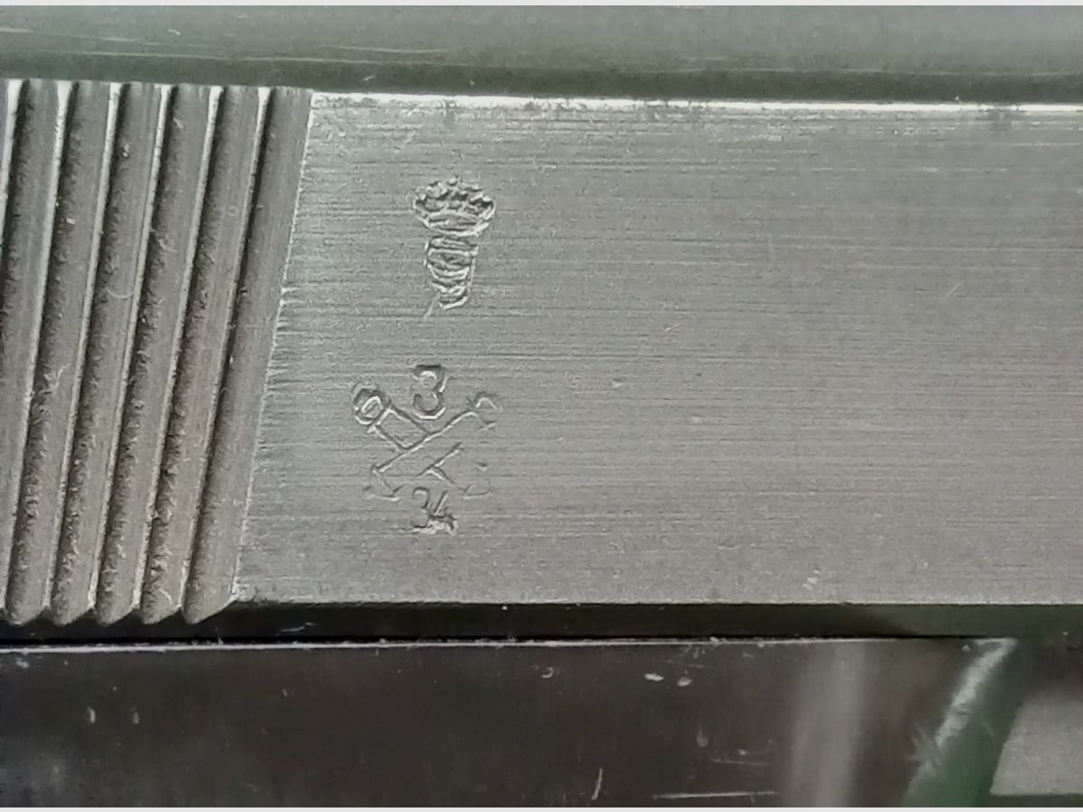 Walther / Manurhin P1 berlińskiej policji w kalibrze 9mm Luger,