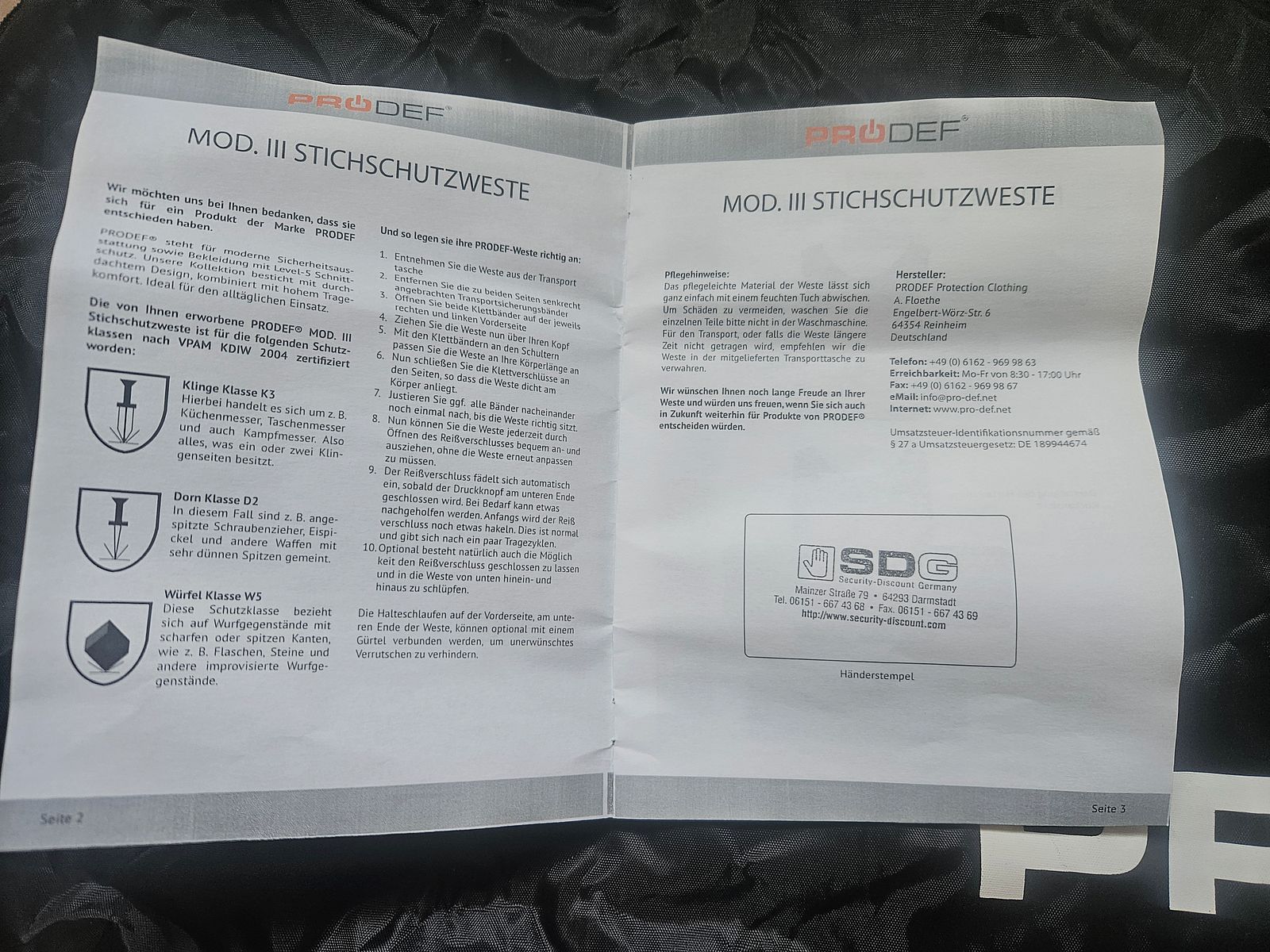 Certyfikowana kamizelka ochronna PRODEF® Mod. III, ochrona przed kłuciami, kopnięciami i cięciami