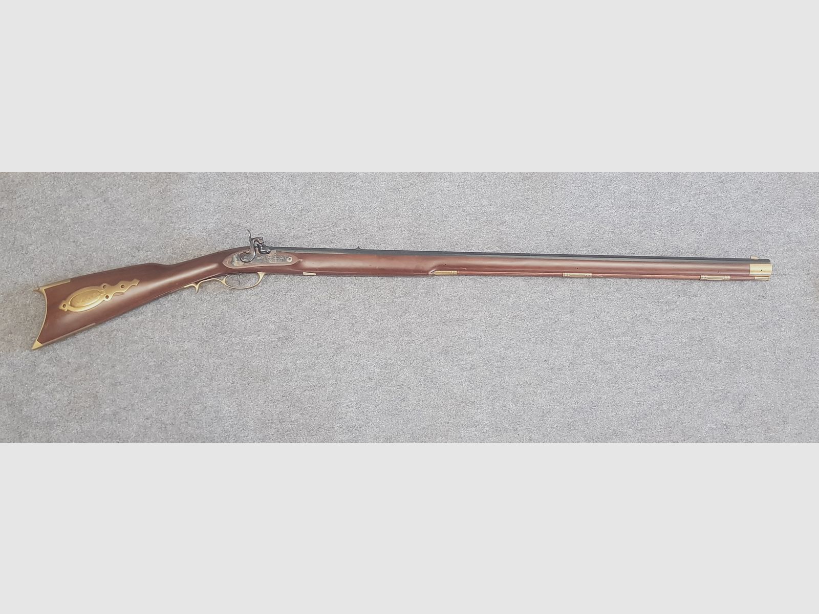 Vorderlader Pedersoli  Perkussions Büchse Rifle Armi Sport - Italy Kentuckian im Kaliber .45 Gewehr 