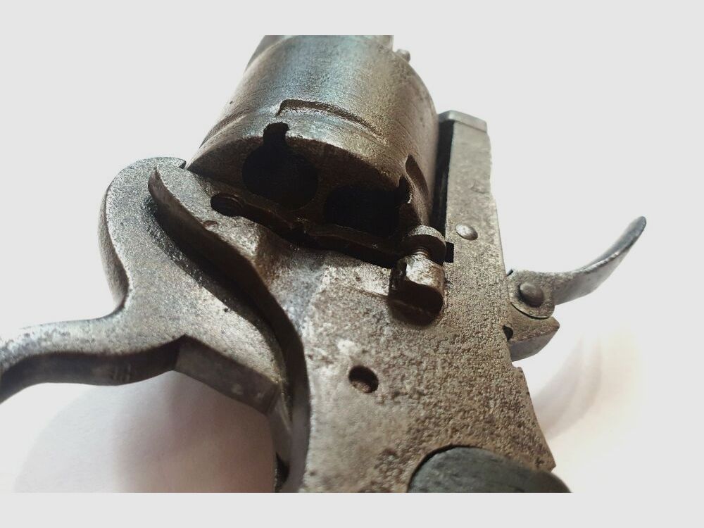 Unbekannt Unbekannter Stiftfeuerrevolver ähnlich Lefaucheux - 7mmLefaucheux