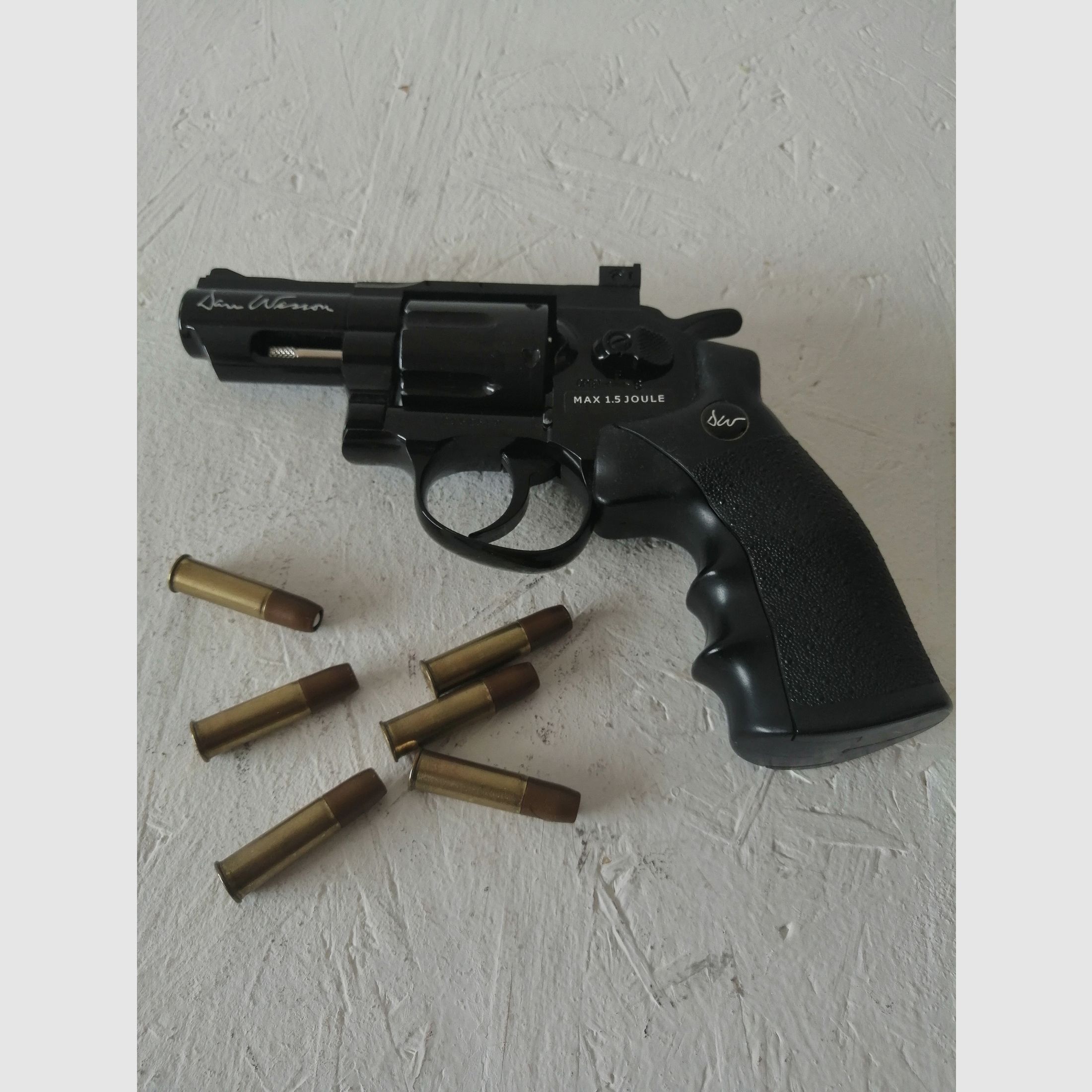 Dan Wesson revolver CO2 2,5 pouces 6mm