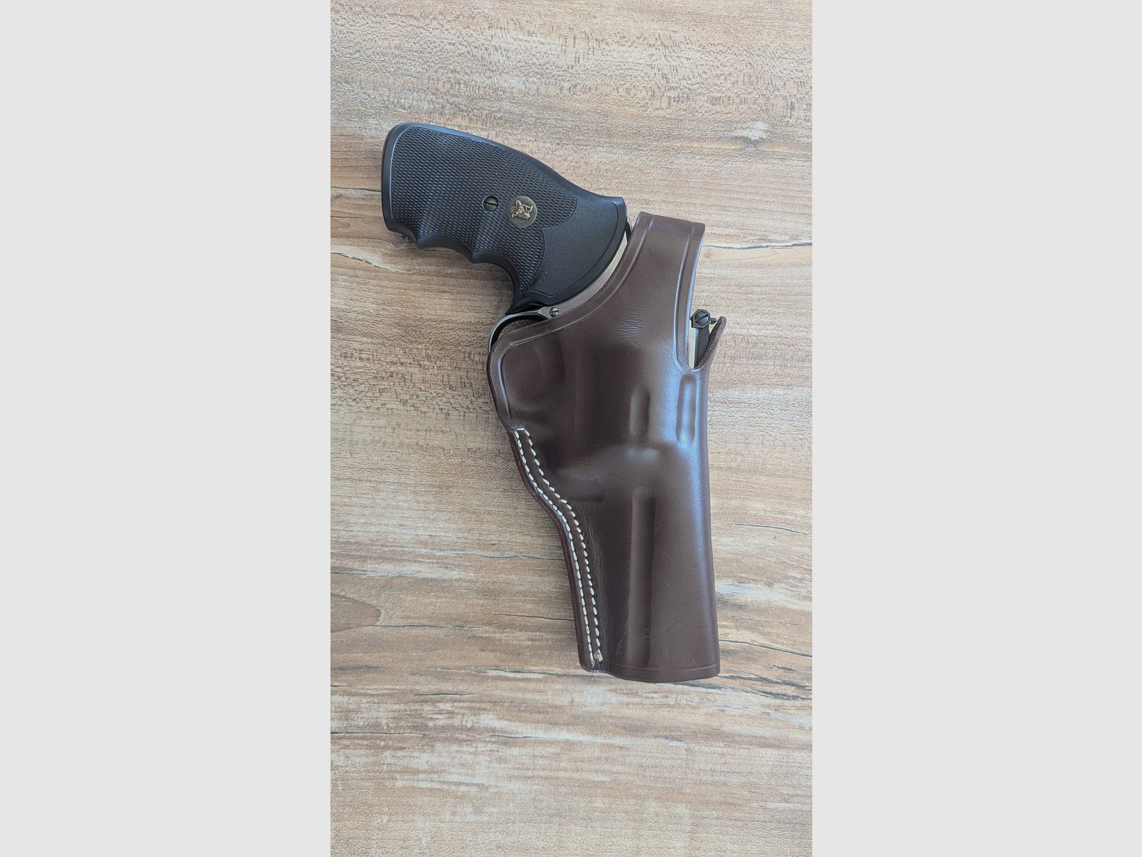 Smith & Wesson 