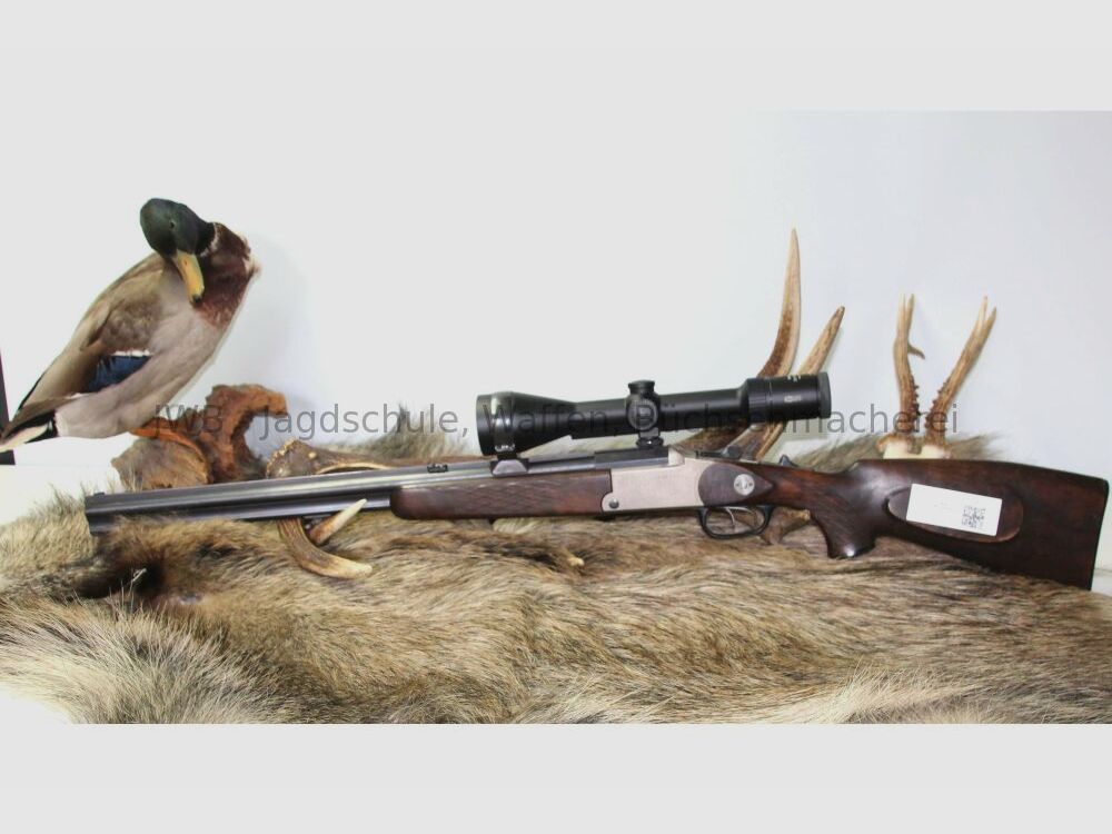 Blaser 700 met Meopta R2 en inbouwloop kaliber .222 Rem. - Bergstutzen 7x65R;16/70