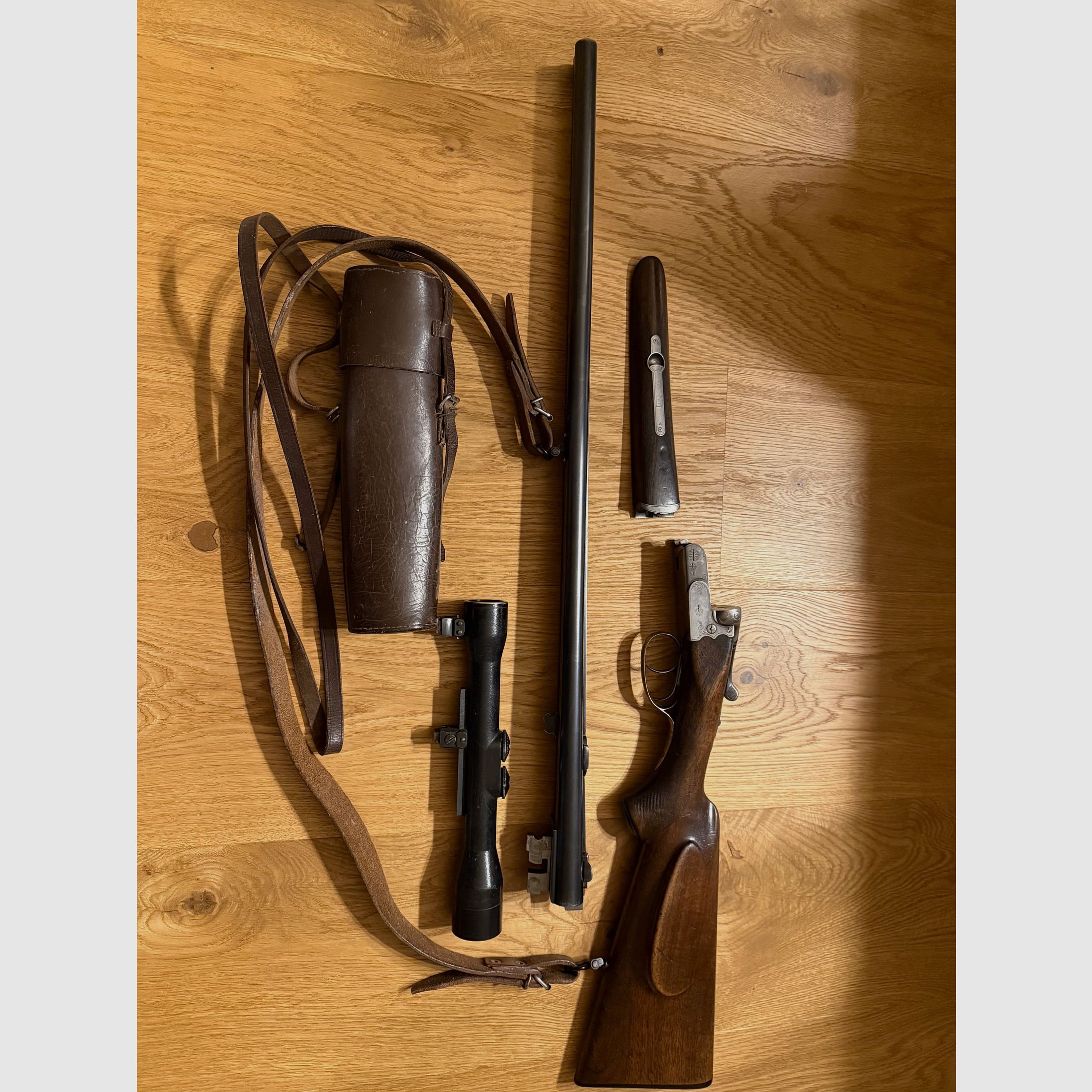 Dubbelgeweer/zijwaartse geweer Bühag Suhl Kal. 16/70