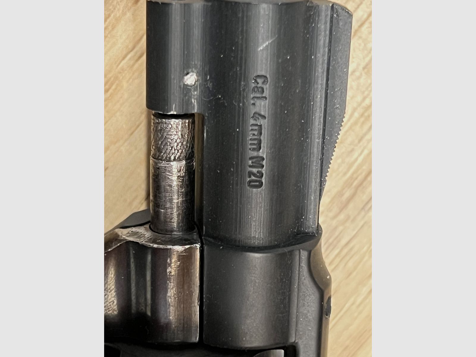 ERMA ER 66 M20 4mm, pero como pistola de fogueo PK