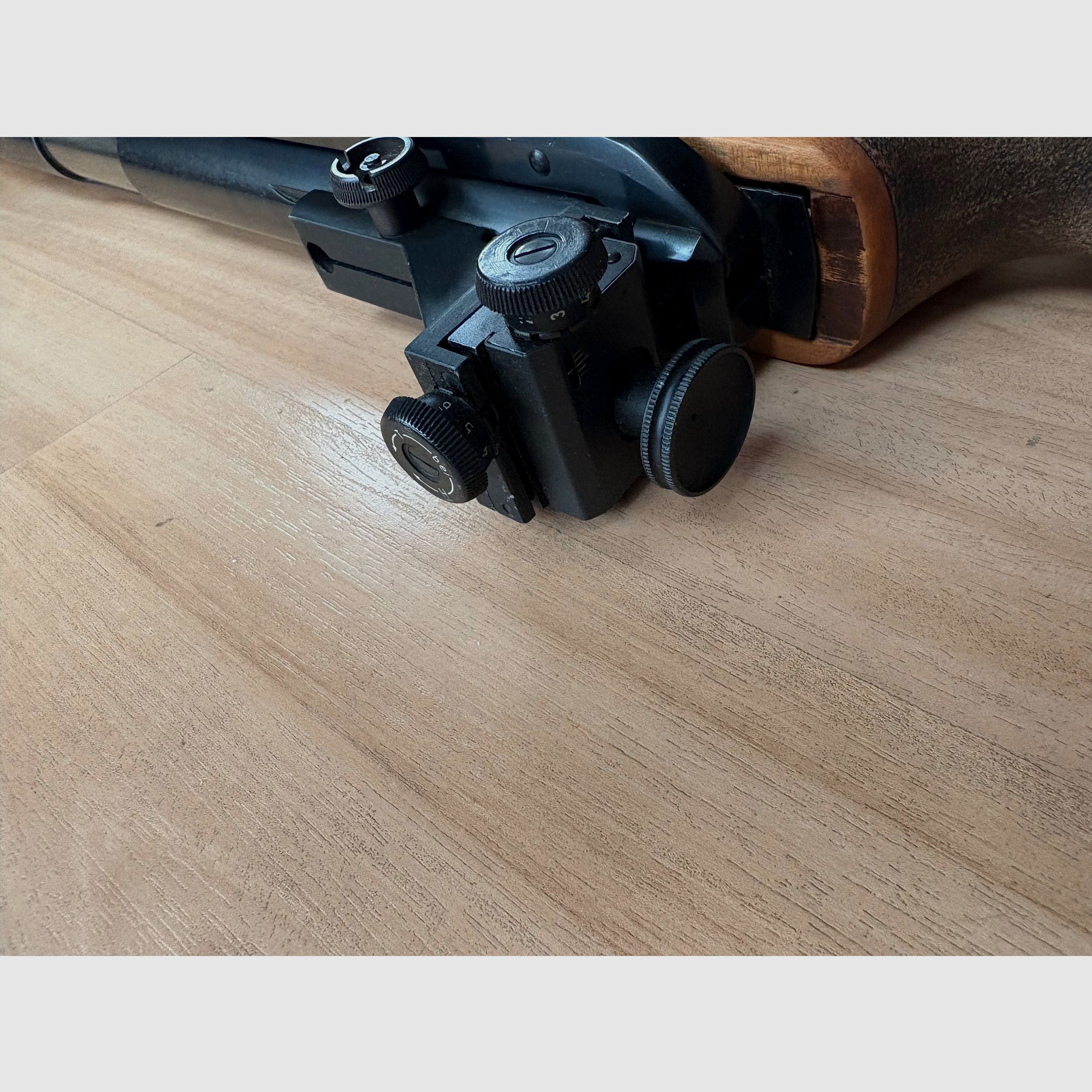 Luchtgeweer Mod. Feinwerkbau 300 Cal. 4,5 / .177