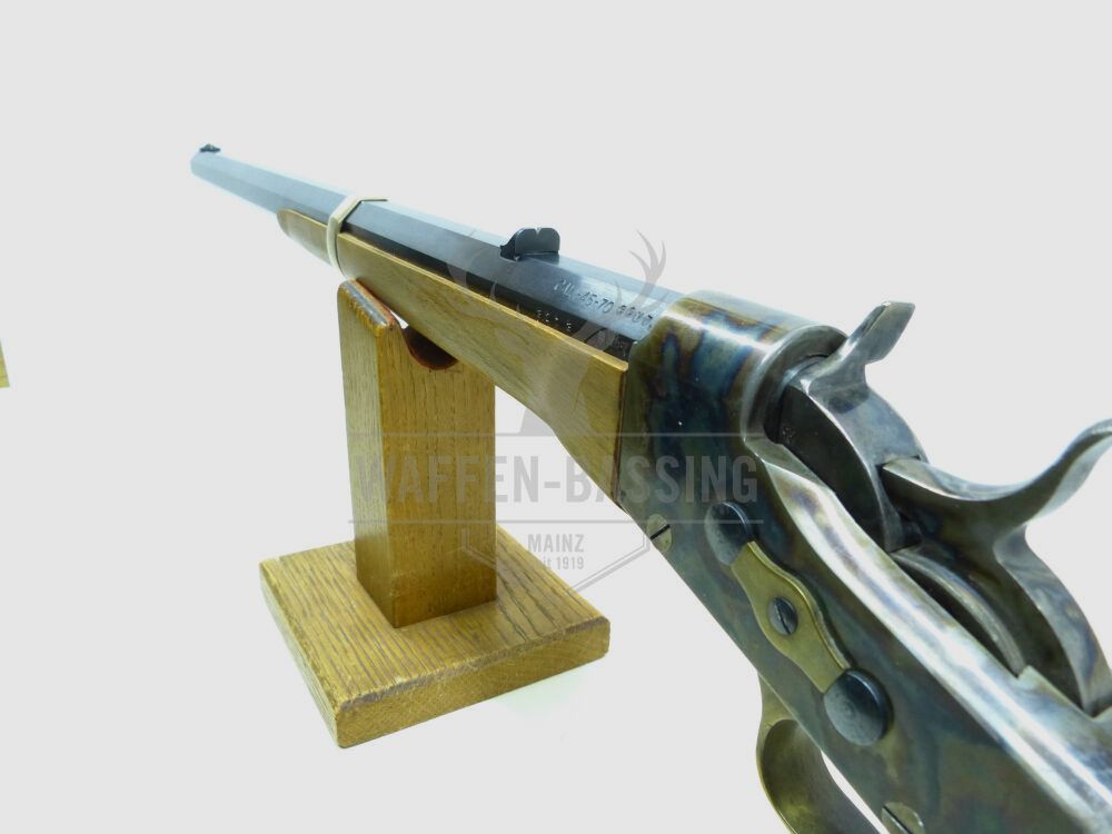 Pedersoli/ Navy Arms Rolling Block
