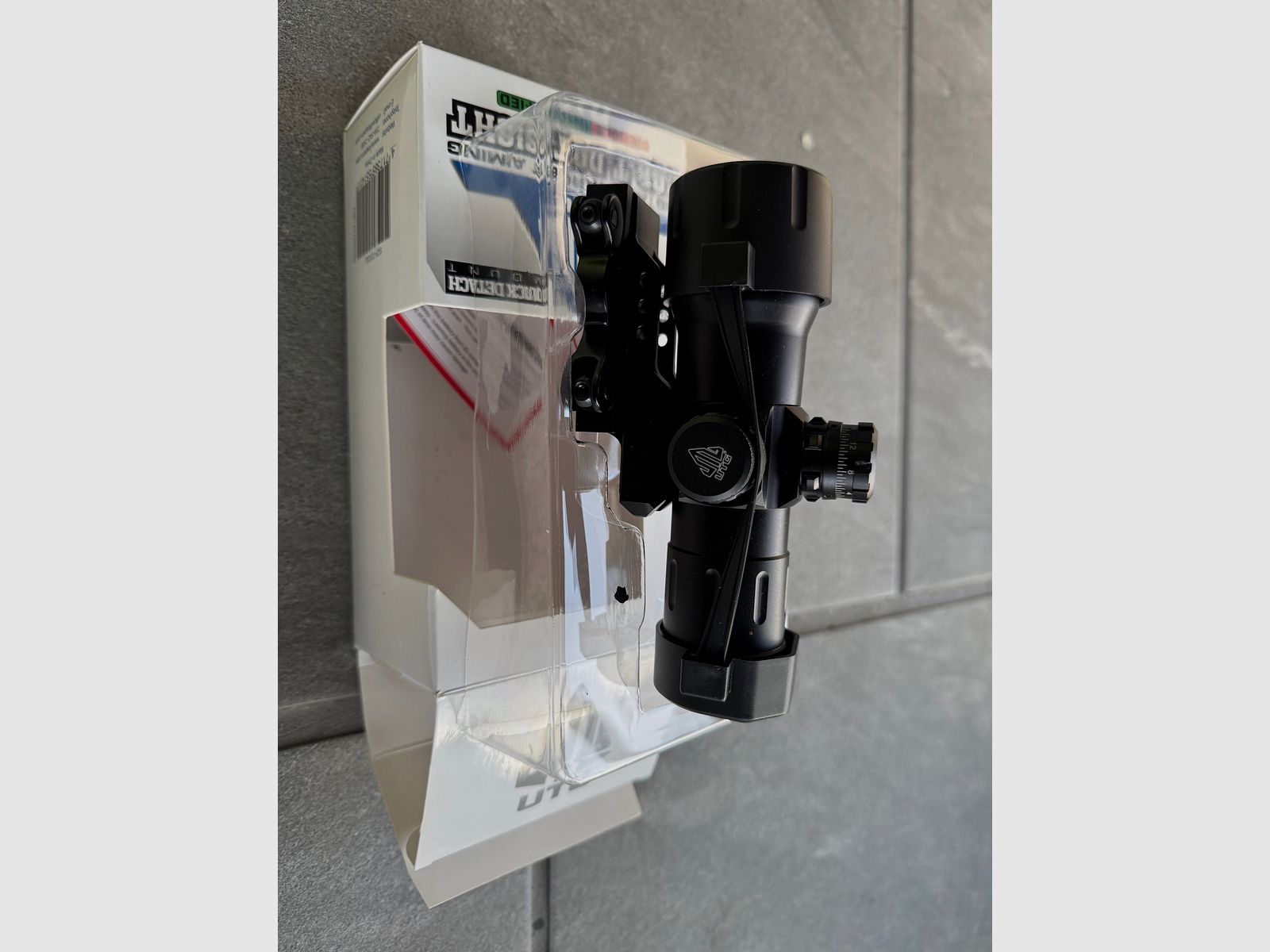 UTG 6" ITA Red- / Green-T-Dot CQB Leuchtpunktzielgerät inkl. 20-22mm Offset Halterung schwarz