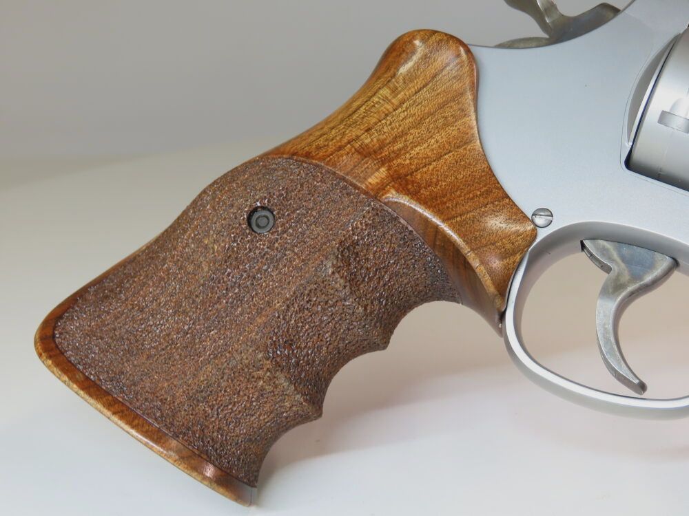 Schöner Smith & Wesson 617 - 3 Target Champion!