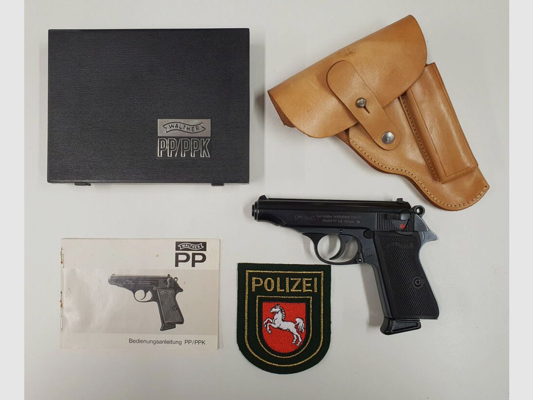 Walther Carl Walther PP Waffenfabrik Ulm/Do. Calibre 7,65mm Browning Tampon Nds Police Niedersachsen