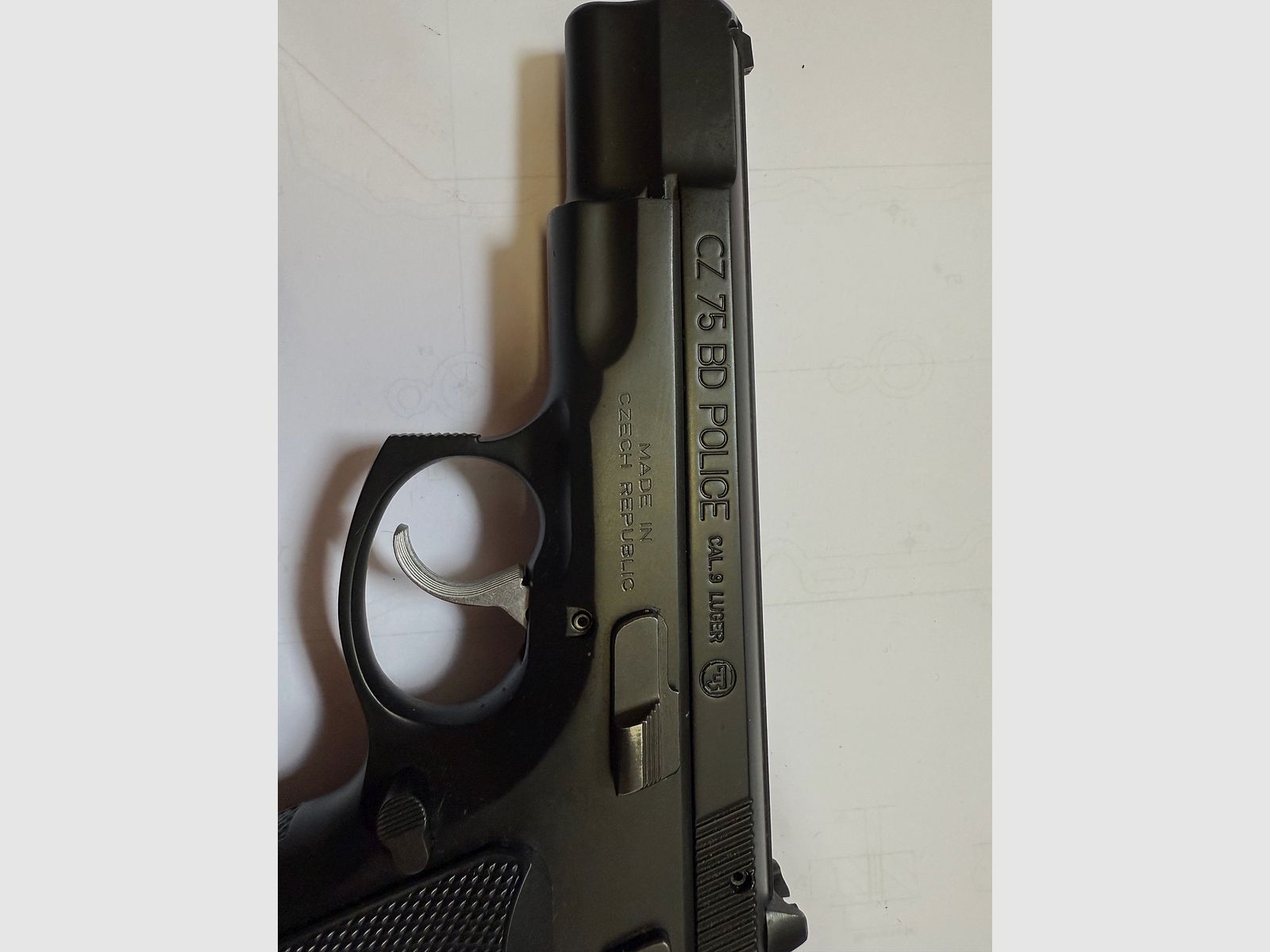 Pistola corta CZ 75 BD Polizia 9mm