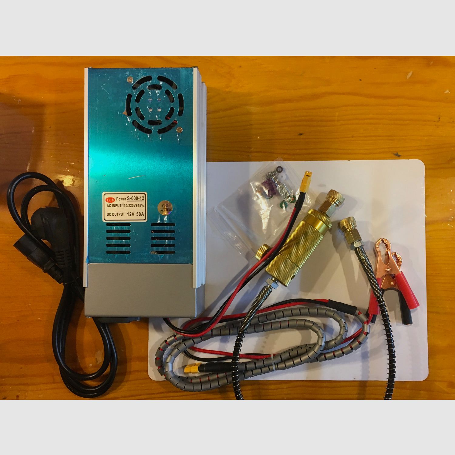 ELEKTRISCHER KOMPRESSOR FÜR PCP-BÜCHSEN UND PISTOLEN, Bild 2 von 2