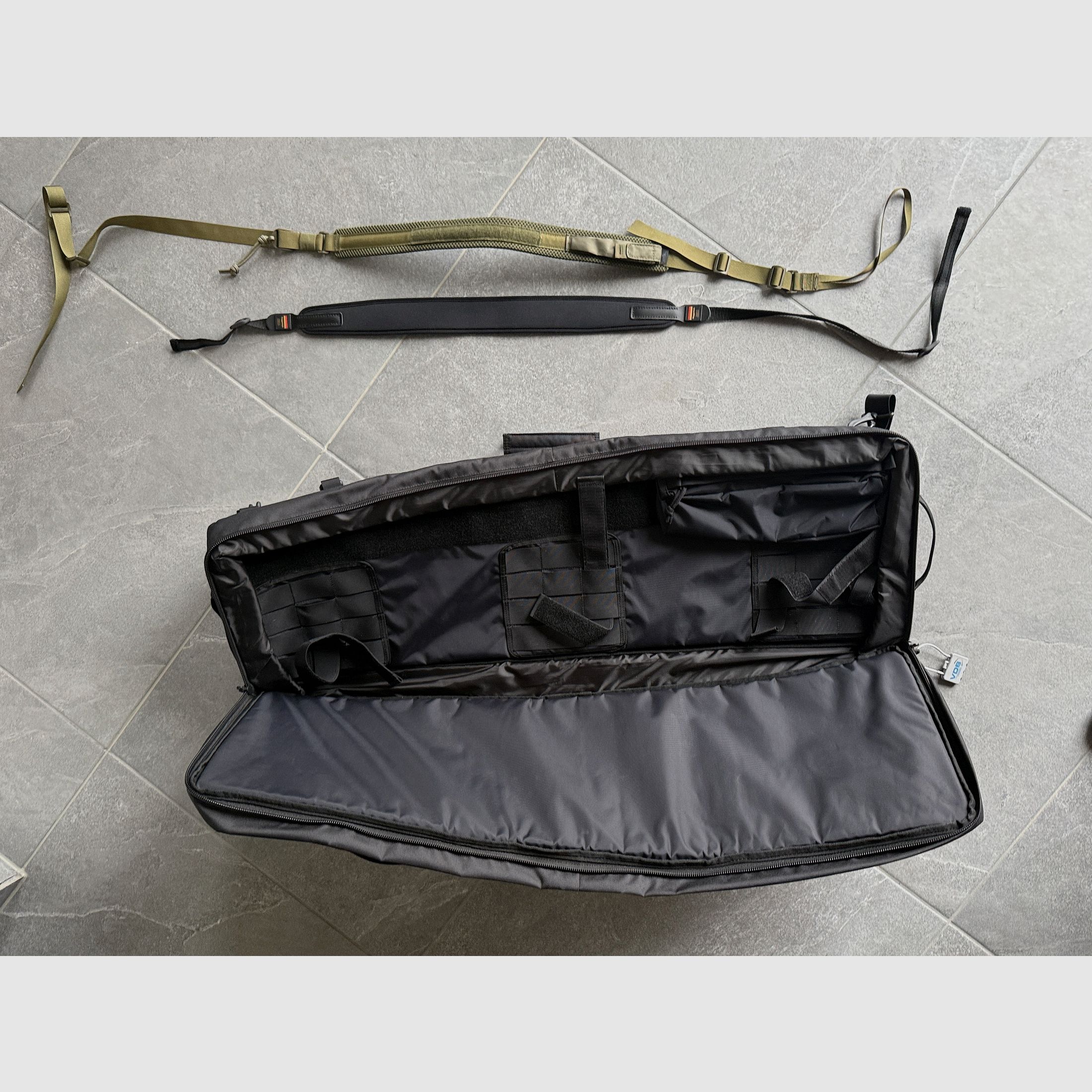 Schmeisser AR15-M5FL .223 Rem., ERATAC trigger, Magpul CTR, Falke Optik