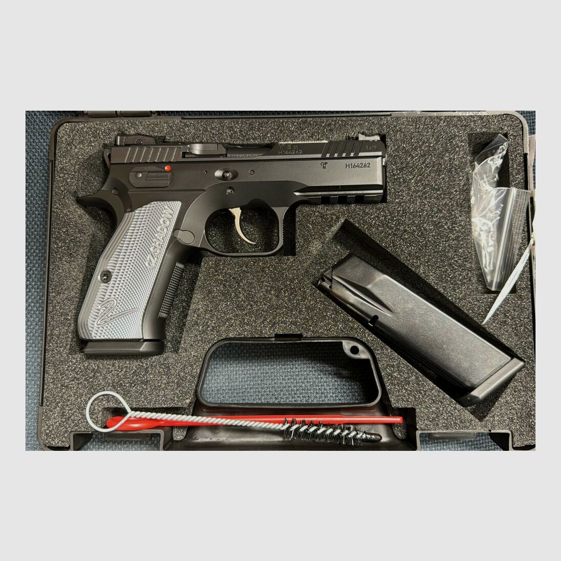 CZ Uhersky Brod CZ 75 SHADOW 2 COMPACT 9mmLuger