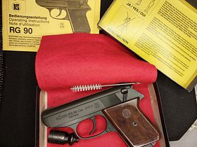 Röhm RG90 / RG 90 blank firing pistol .315 Knall PTB 575 original box
