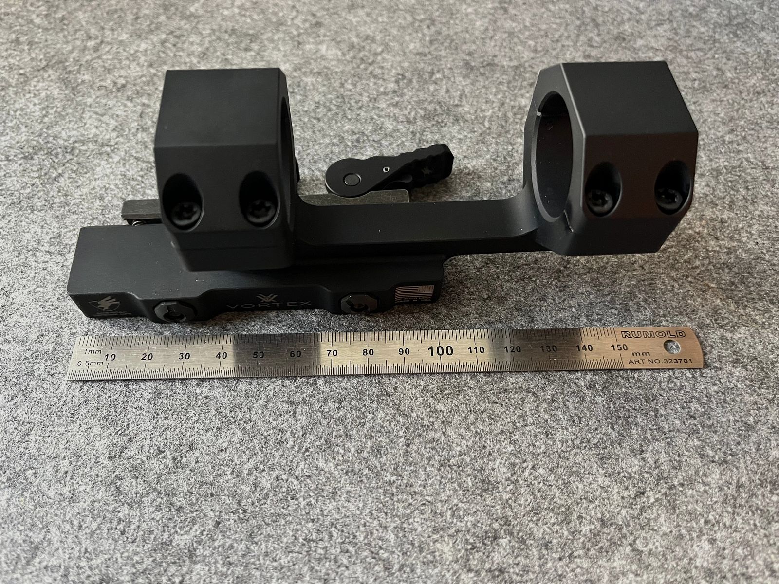 Przedłużony uchwyt cantilever Vortex Precision QR 30 mm